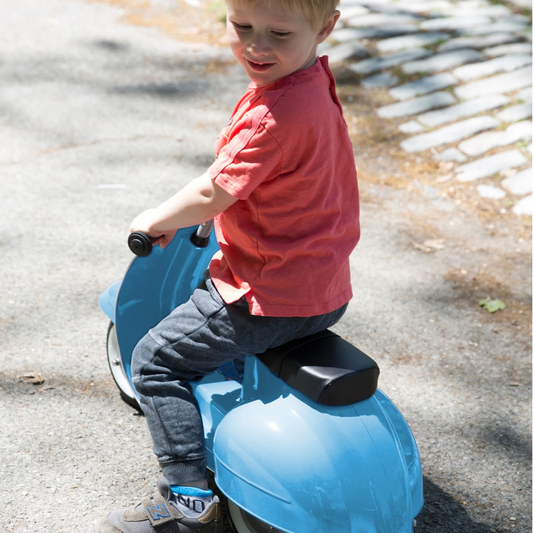 Ambosstoys Primo Blue Scooter Vespa