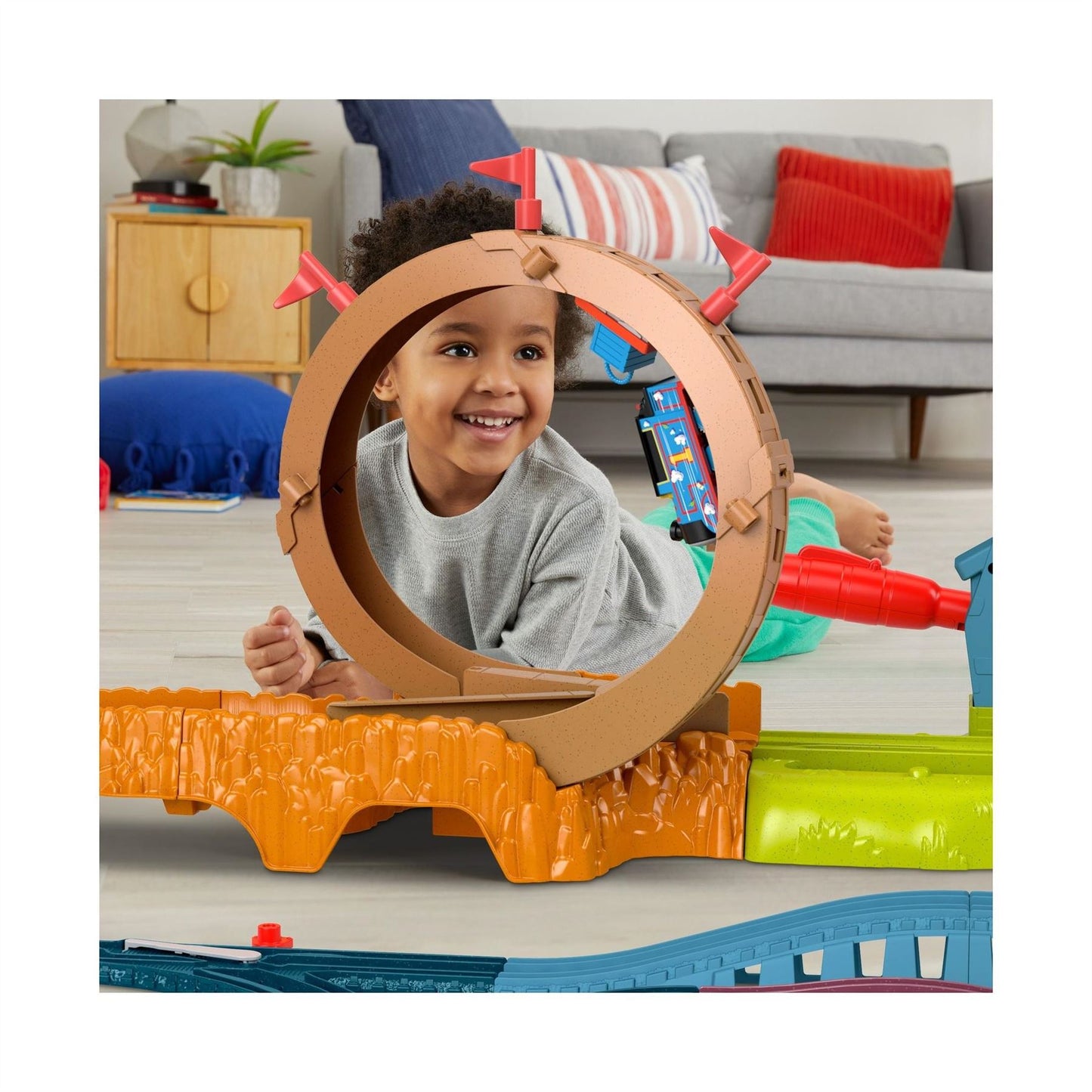 Thomas the Tank Engine Launch & Loop Maintenance Yard