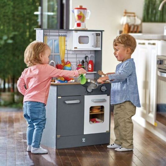 Hape Kitchen With Light And Sound
