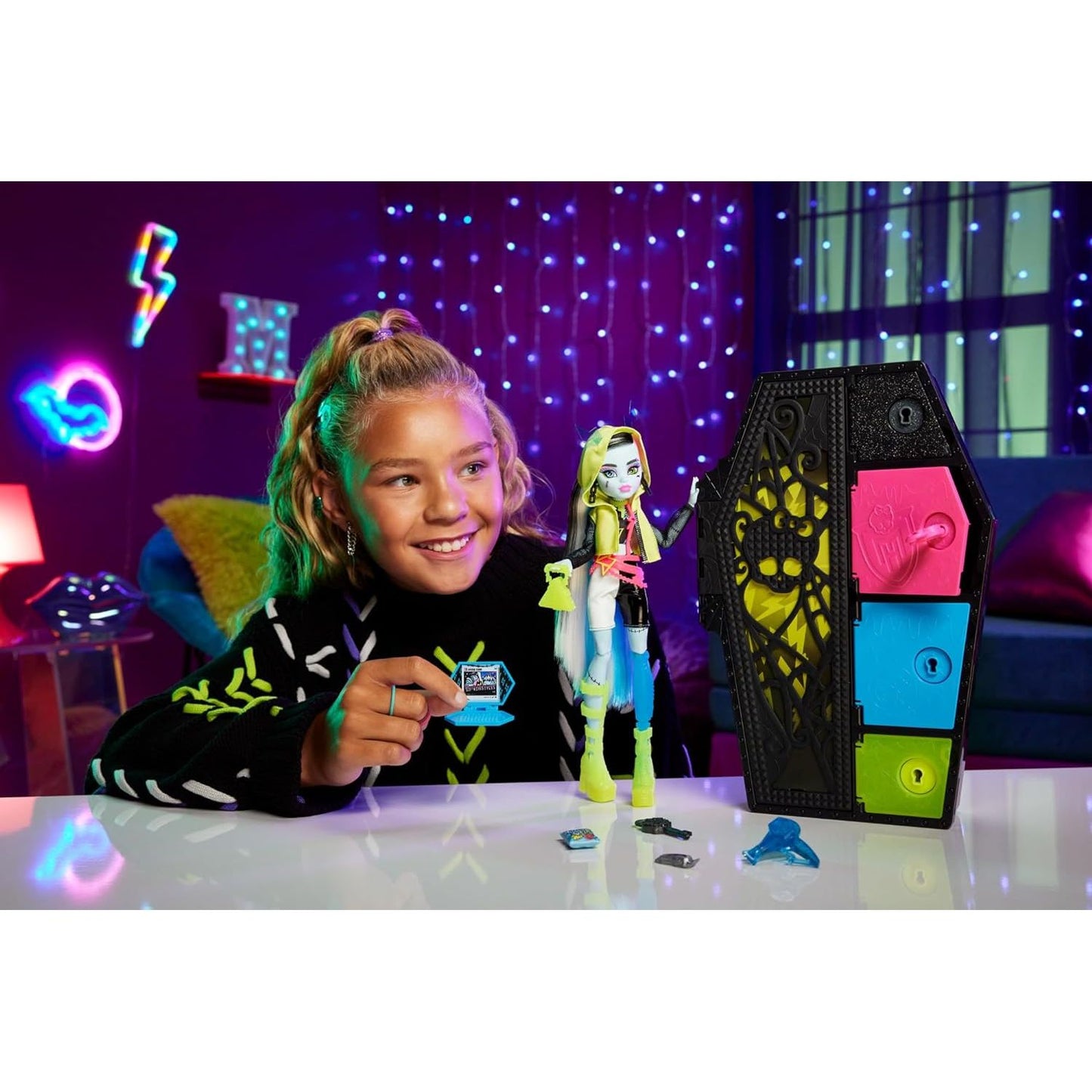 Monster High Skulltimate Secrets Frankie Series 3