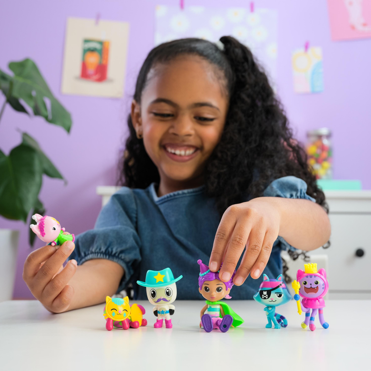 Gabby's Dollhouse Deluxe Figure Set Celebration