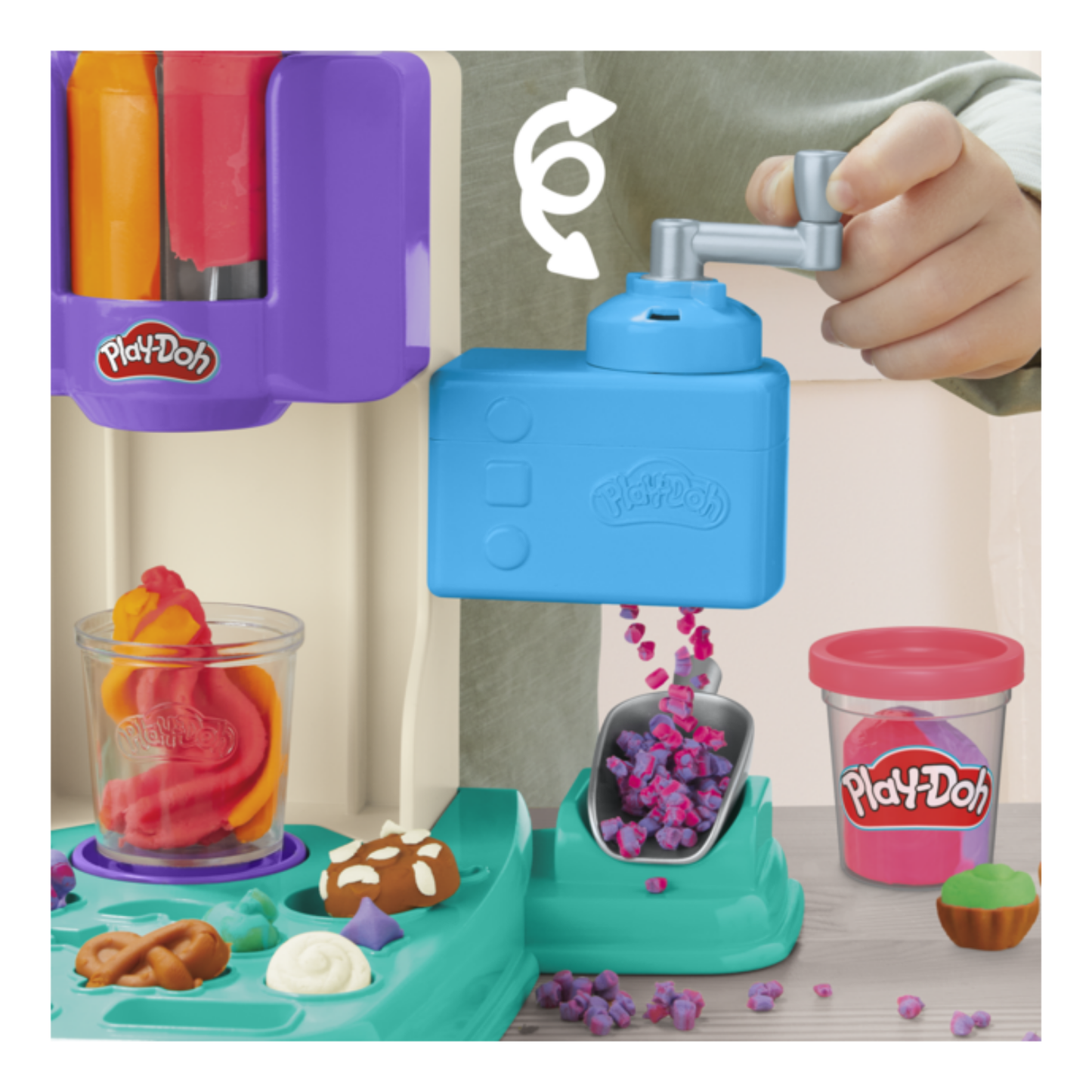 Play-Doh Rainbow Swirl Ice Cream Playset