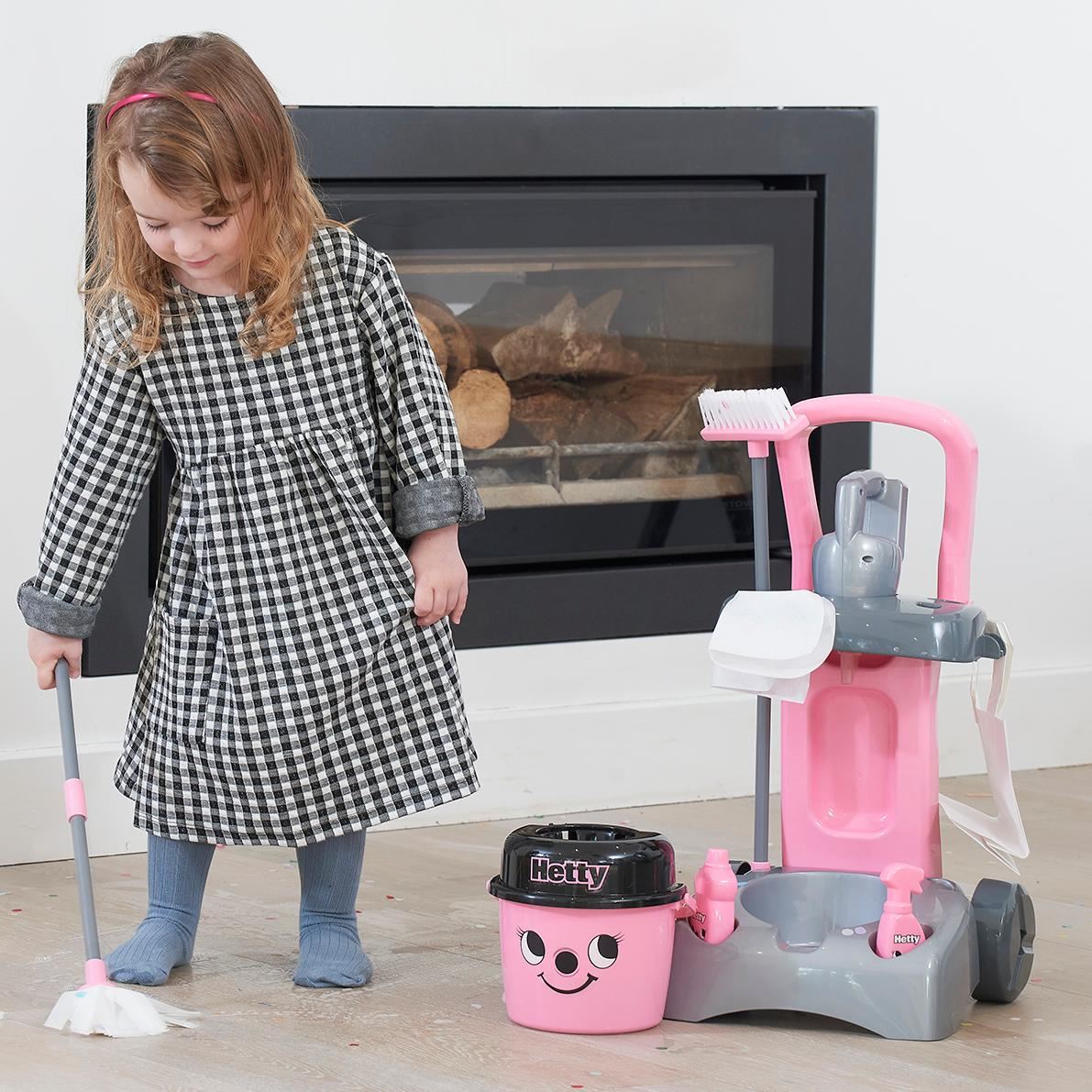 Hetty Deluxe Trolley Toy