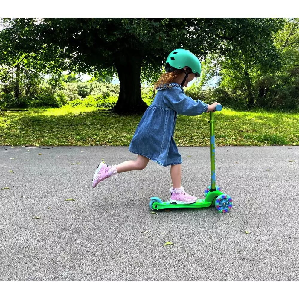 Squish Mini Flex LED Tilt Scooter Green