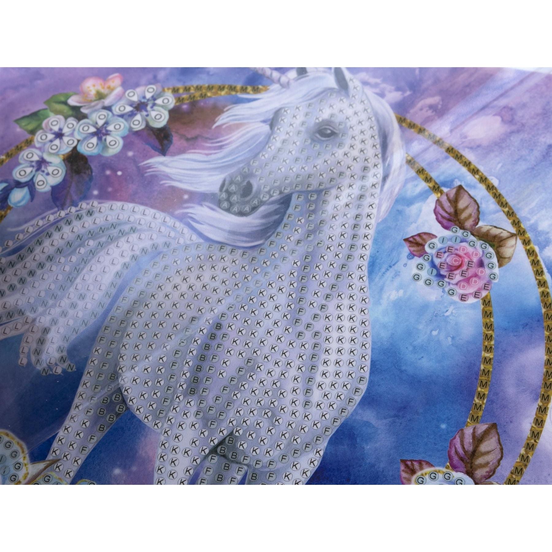 Unicorn Garland 18x18cm Crystal Art Card