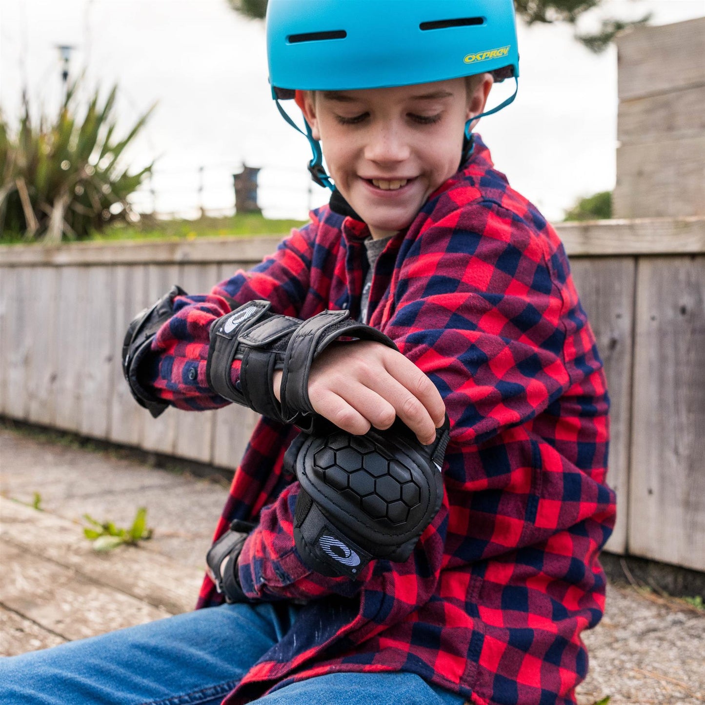 Osprey Child's Skate Pad Set Medium